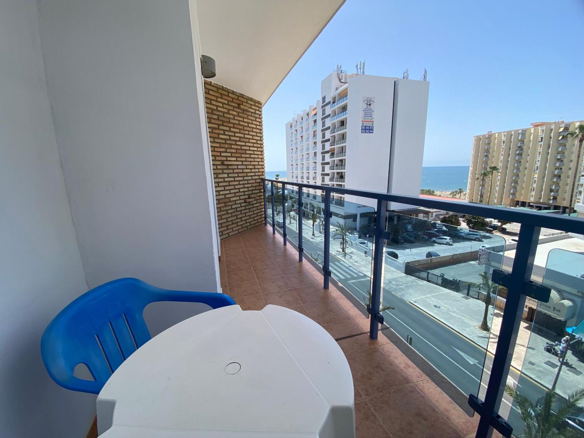 Apartamentos Ms Pepita เบนัลมาเดนา ภายนอก รูปภาพ
