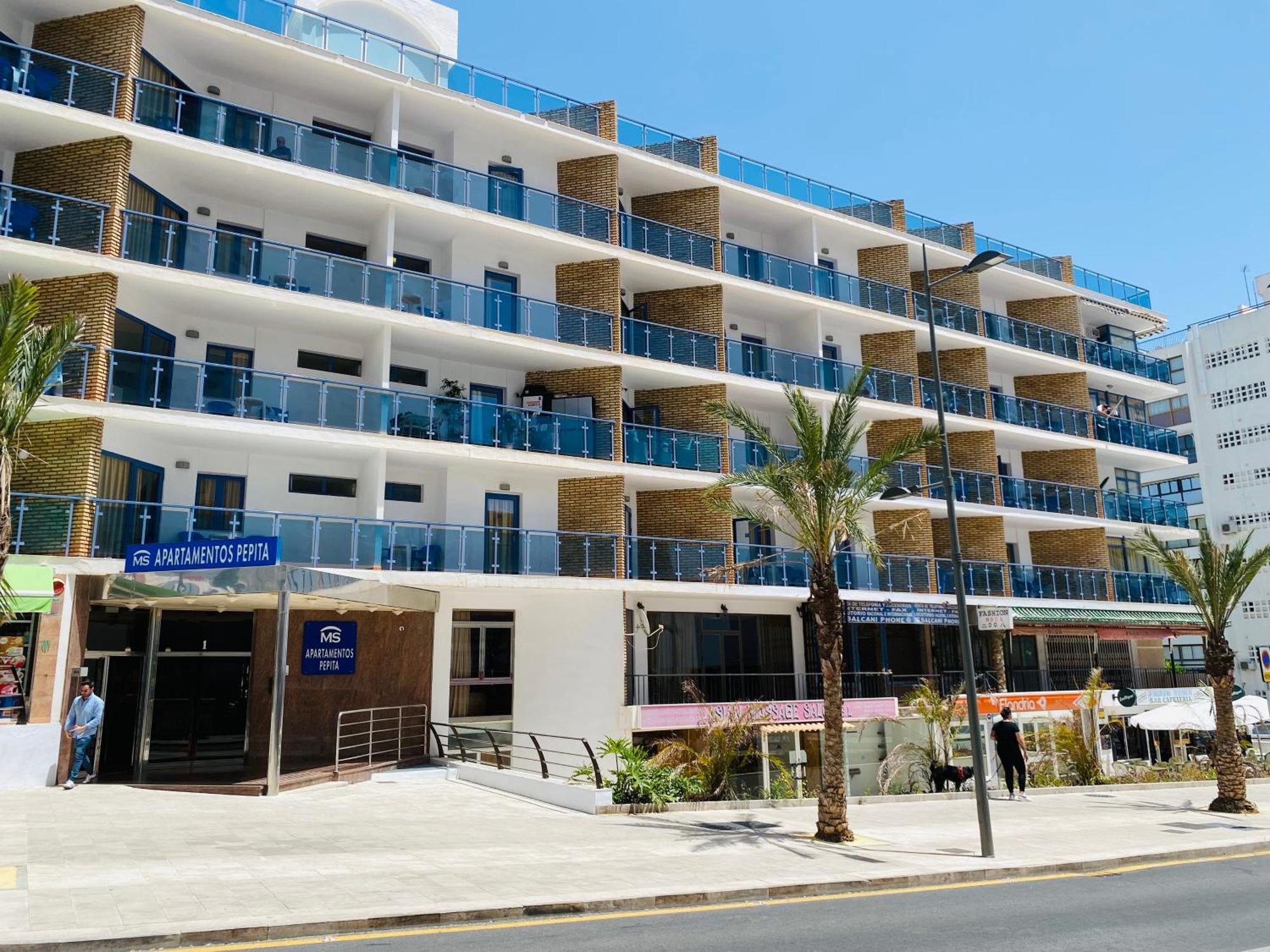 Apartamentos Ms Pepita เบนัลมาเดนา ภายนอก รูปภาพ