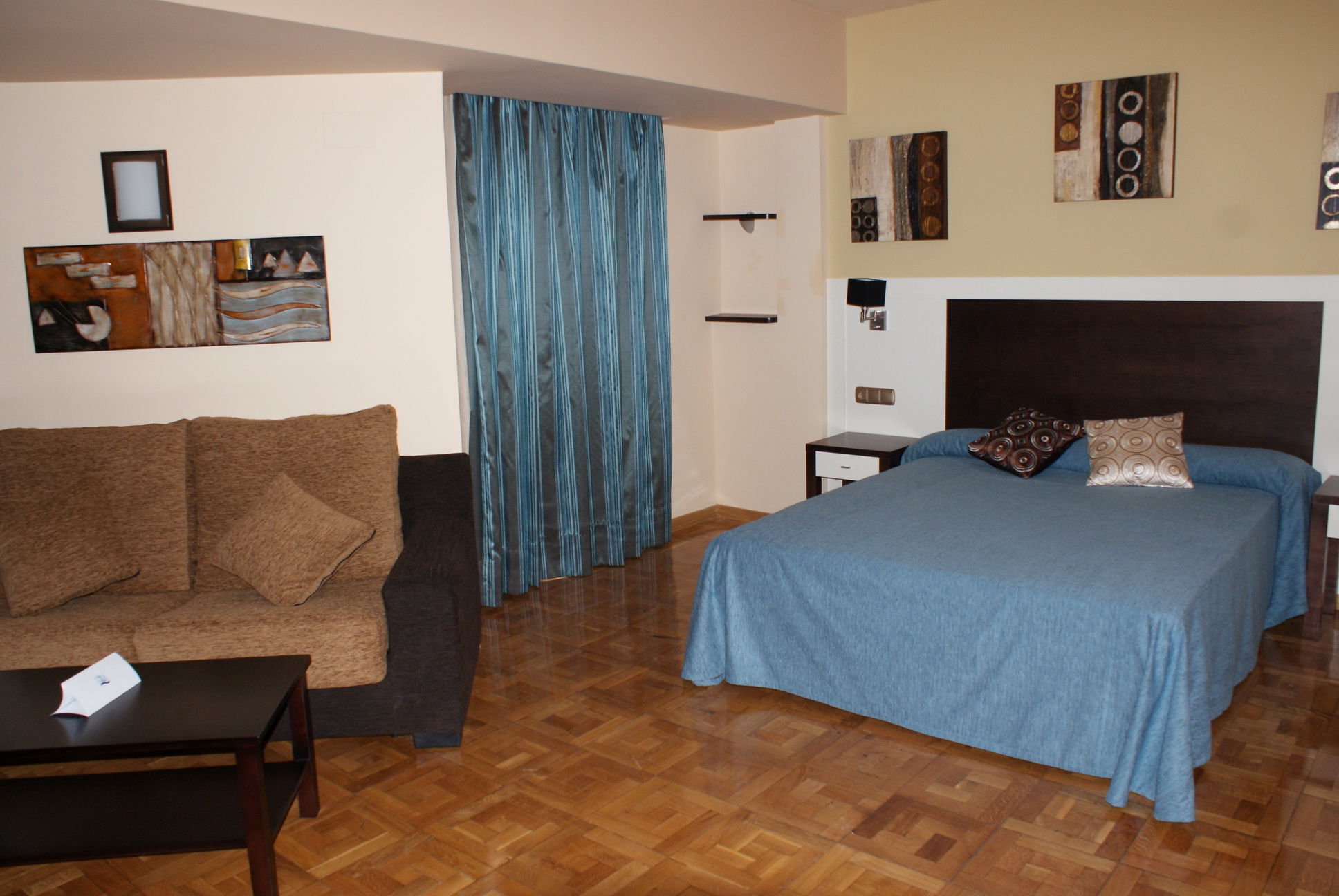 Apartamentos Ms Pepita เบนัลมาเดนา ภายนอก รูปภาพ